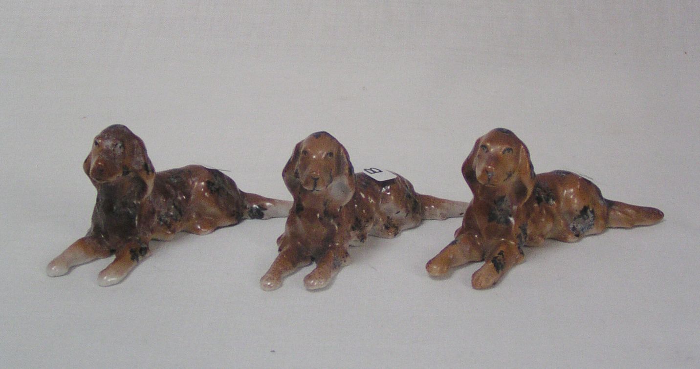 オキュパイド・ジャパンの磁器製犬の置物